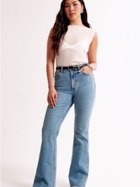 Abercrombie & Fitch Curve Love Vintage Flare High Rise Jean Short